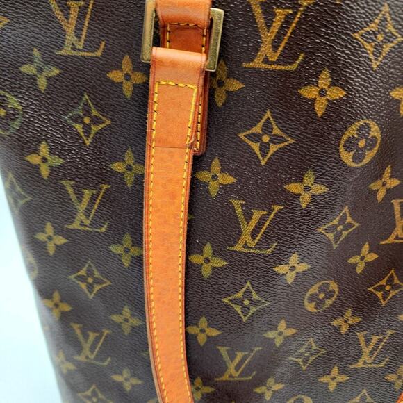 LOUIS VUITTON Monogram Vavin GM Vintage - Picture 4 of 16